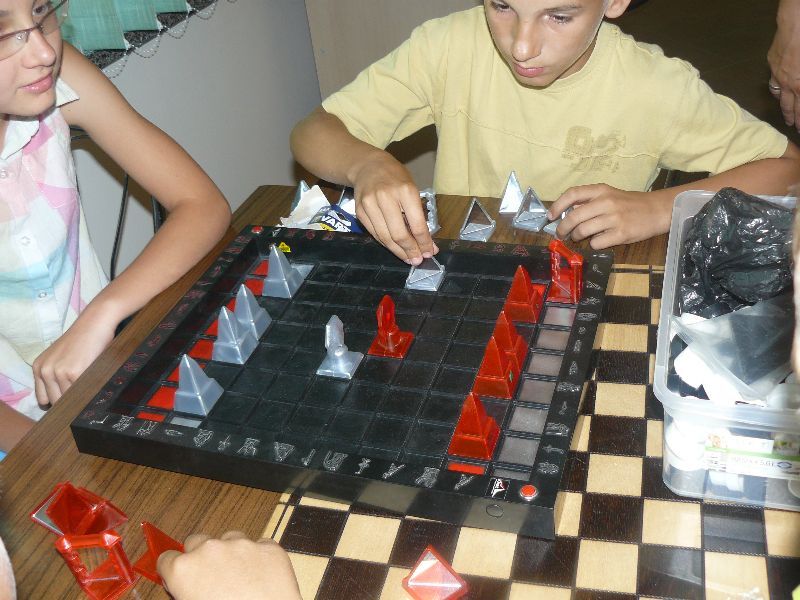 10 m